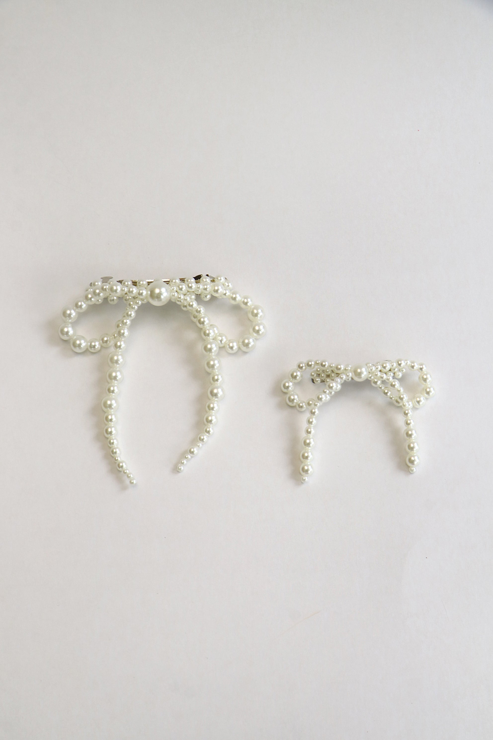 Hair Bow Ch - Pearl